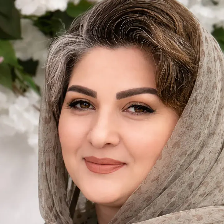 حکیمه حسینی