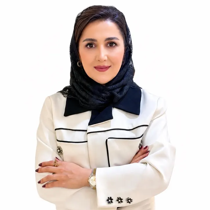 مهسا ادیب – خدمات میکاپ