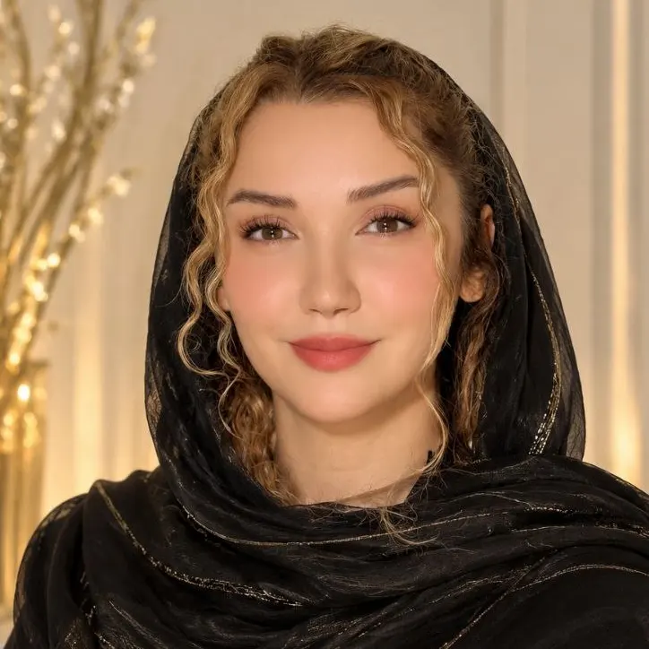 لیلا صادق زاده – میکاپ آرتیست
